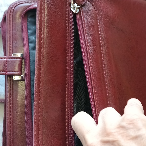 Foray Maroon Faux Leather Briefcase Planner Binder Bag Multi-Pocket Organizer . - Picture 9 of 16